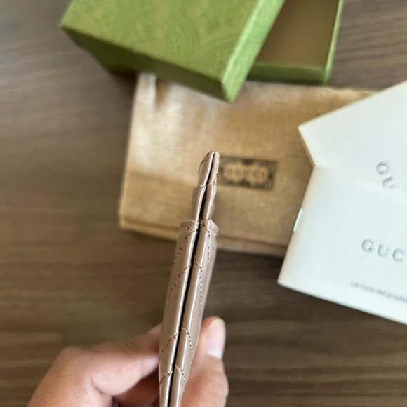 Gucci Cardholder - Picture 7 of 9